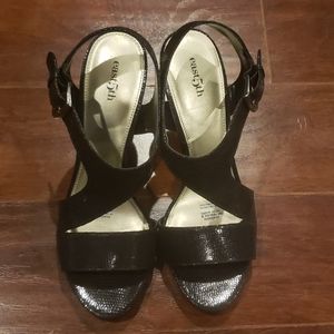 East 5th Street Womens Sandals - Size 9